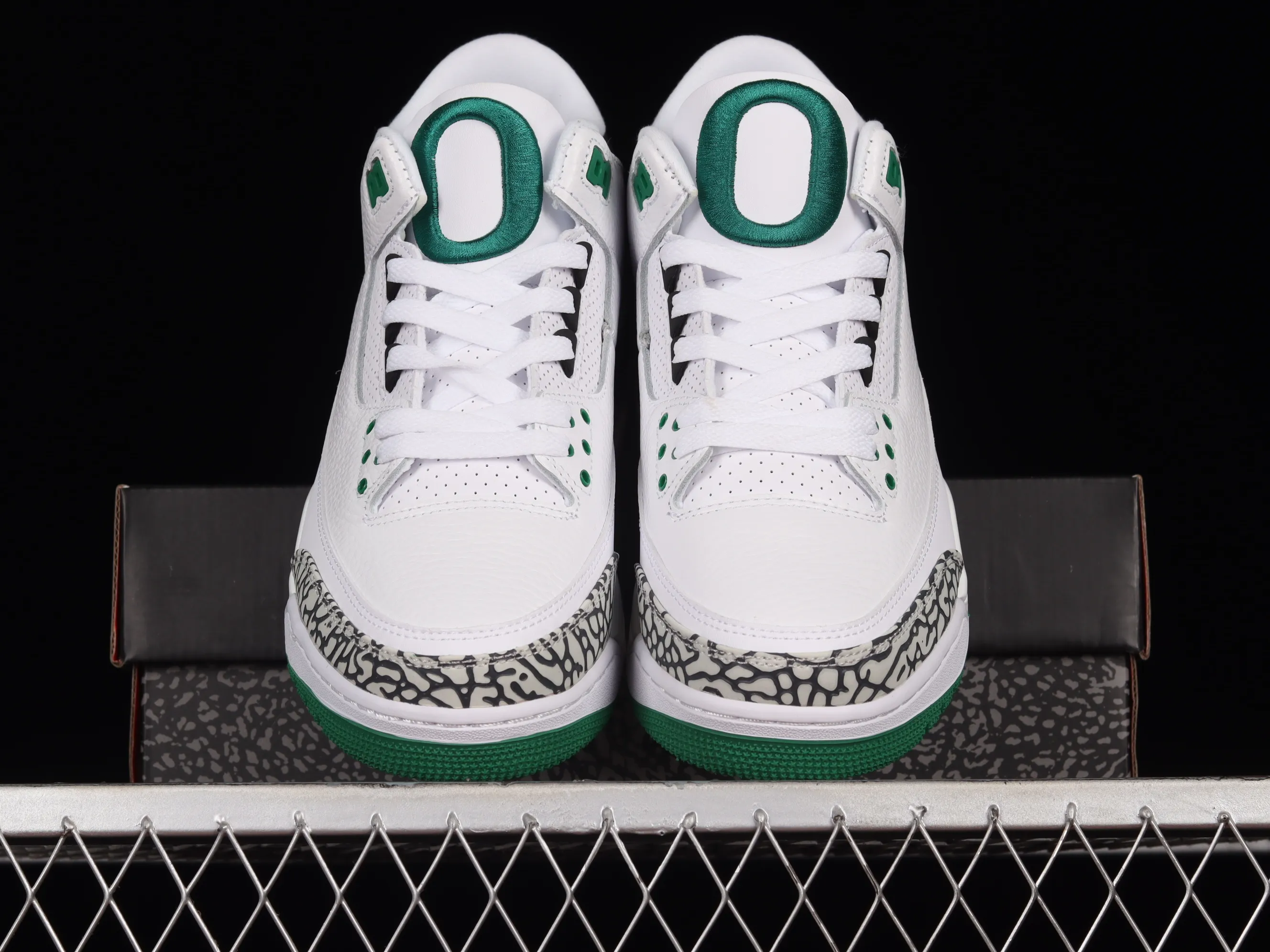 All categories Air Jordan Jordan series basketball shoes Air Jordan 3 Air Jordan 3 Retro AJ3 Joe 3 joint white and green 594282-233